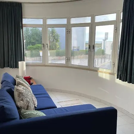 Blue - Beachfront Armação de Pêra